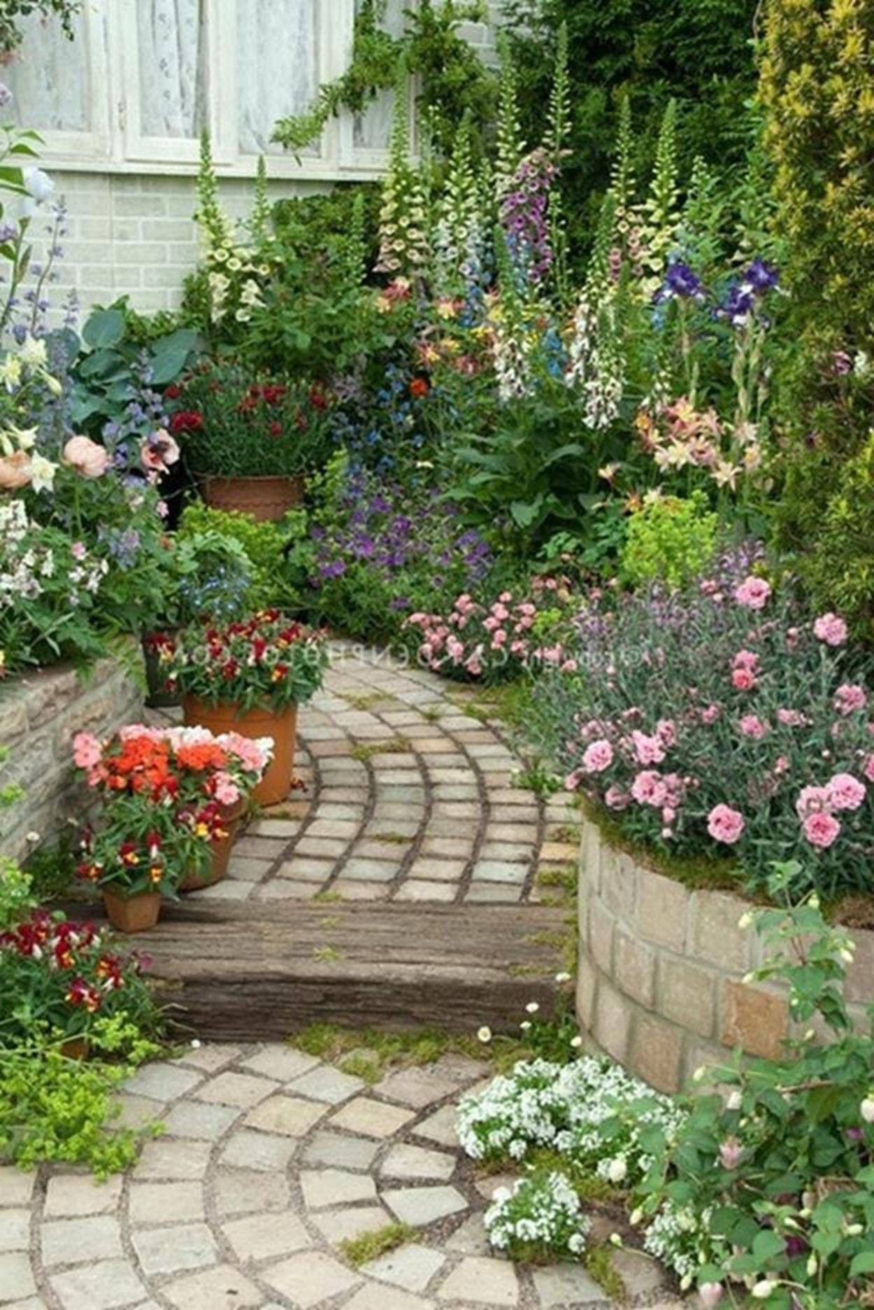 Summer Flower Garden Wallpaper