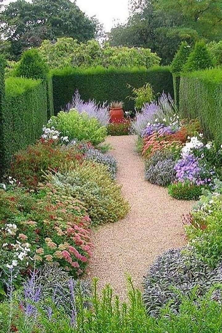 Small Front Garden Designs