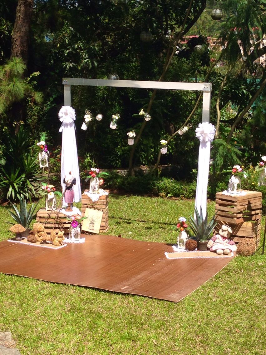 An Elvis Outdoor Wedding Decorations