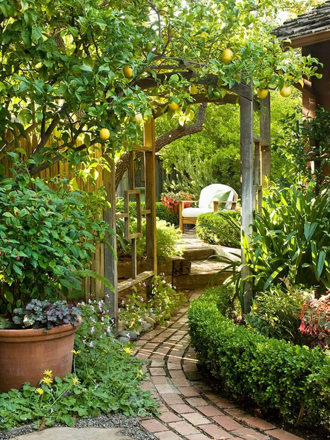 Impressive Stunning Front Yard Cottage Garden Landscaping Ideas