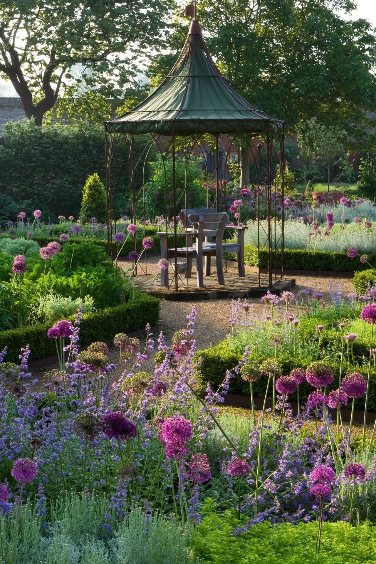 Victorian Garden Design Ideas