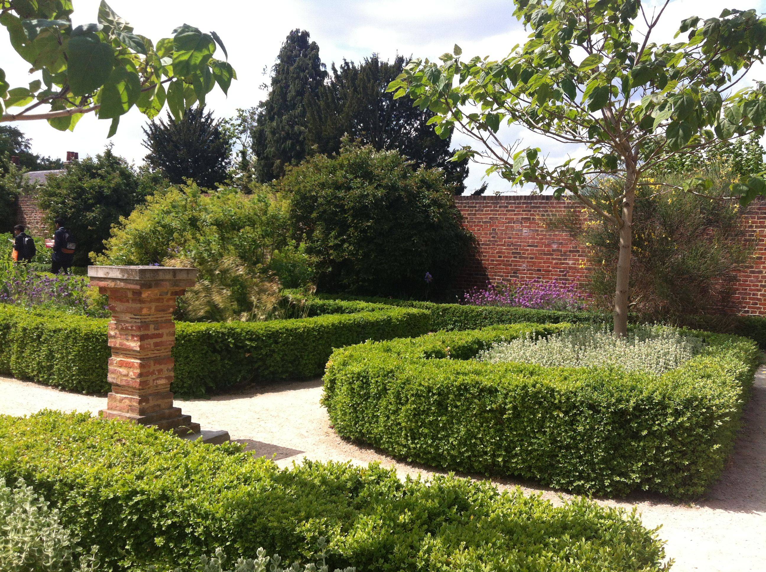 Large Garden Designs Jm Garden Design London