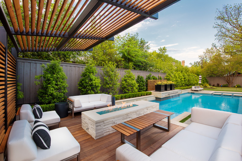 Modern Outdoor Patio Designs