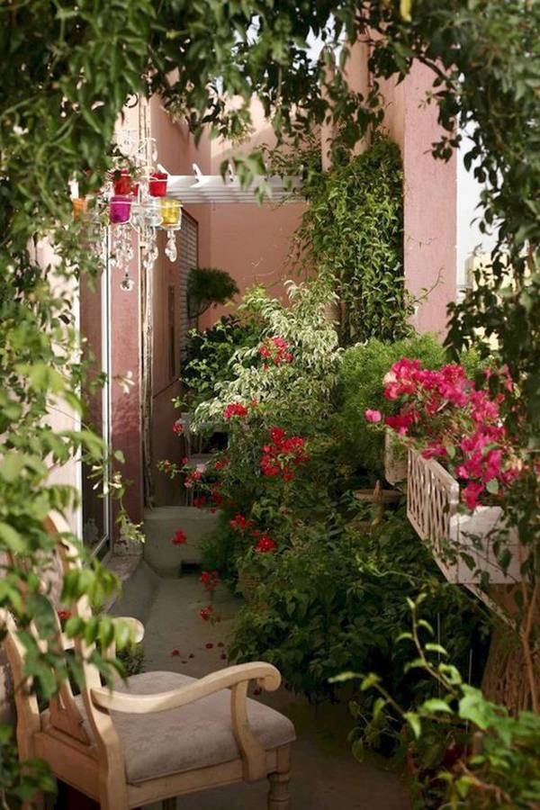 Brilliant Small Balcony Garden Ideas