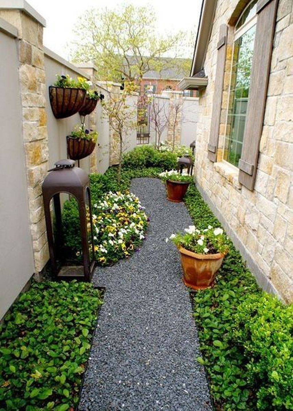Beautiful Side Yard Garden Path Design Ideas