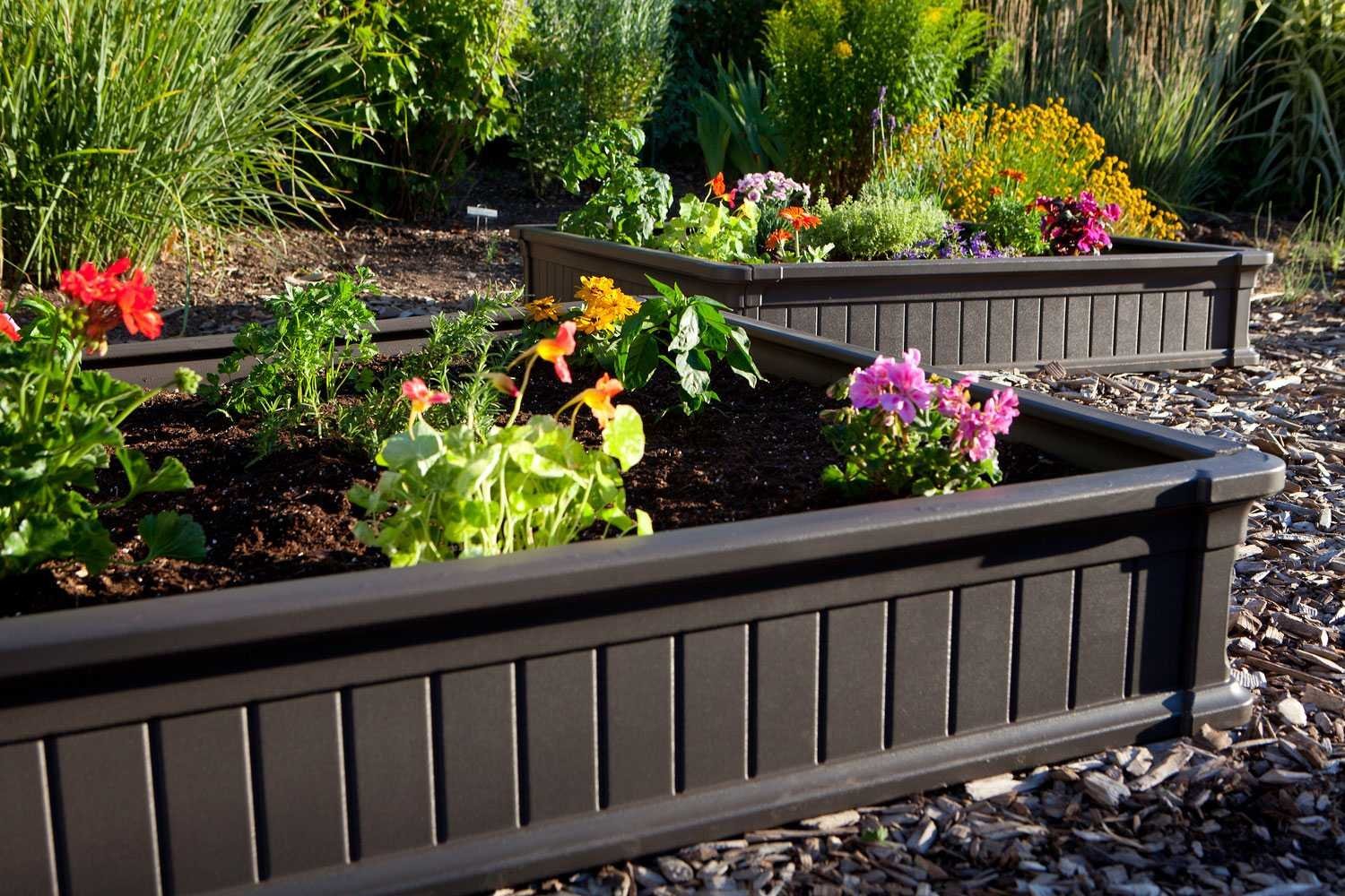 Creative And Inspiring Raised Bed Vegetable Garden Ideas