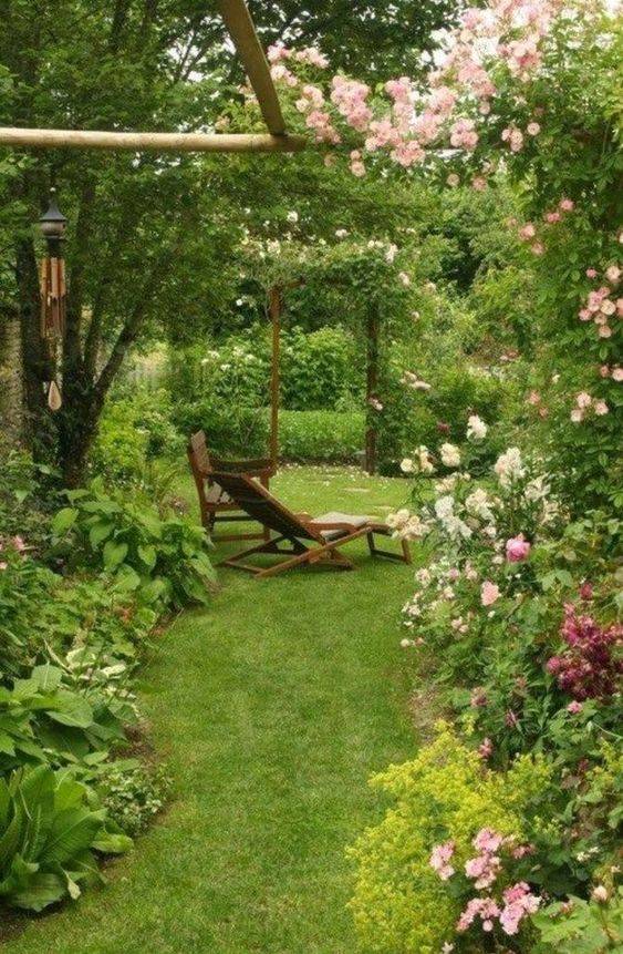 Outstanding Small Garden Designs