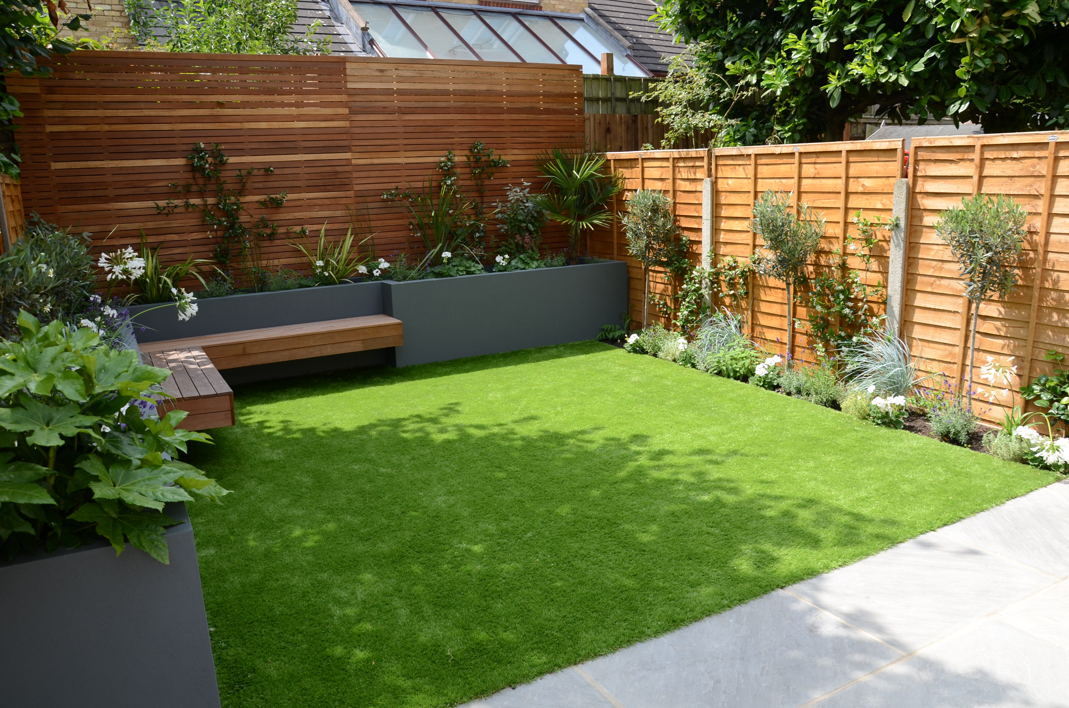 Small Garden Design Fake Grass Low Mainteance Contempoary Design Sleek