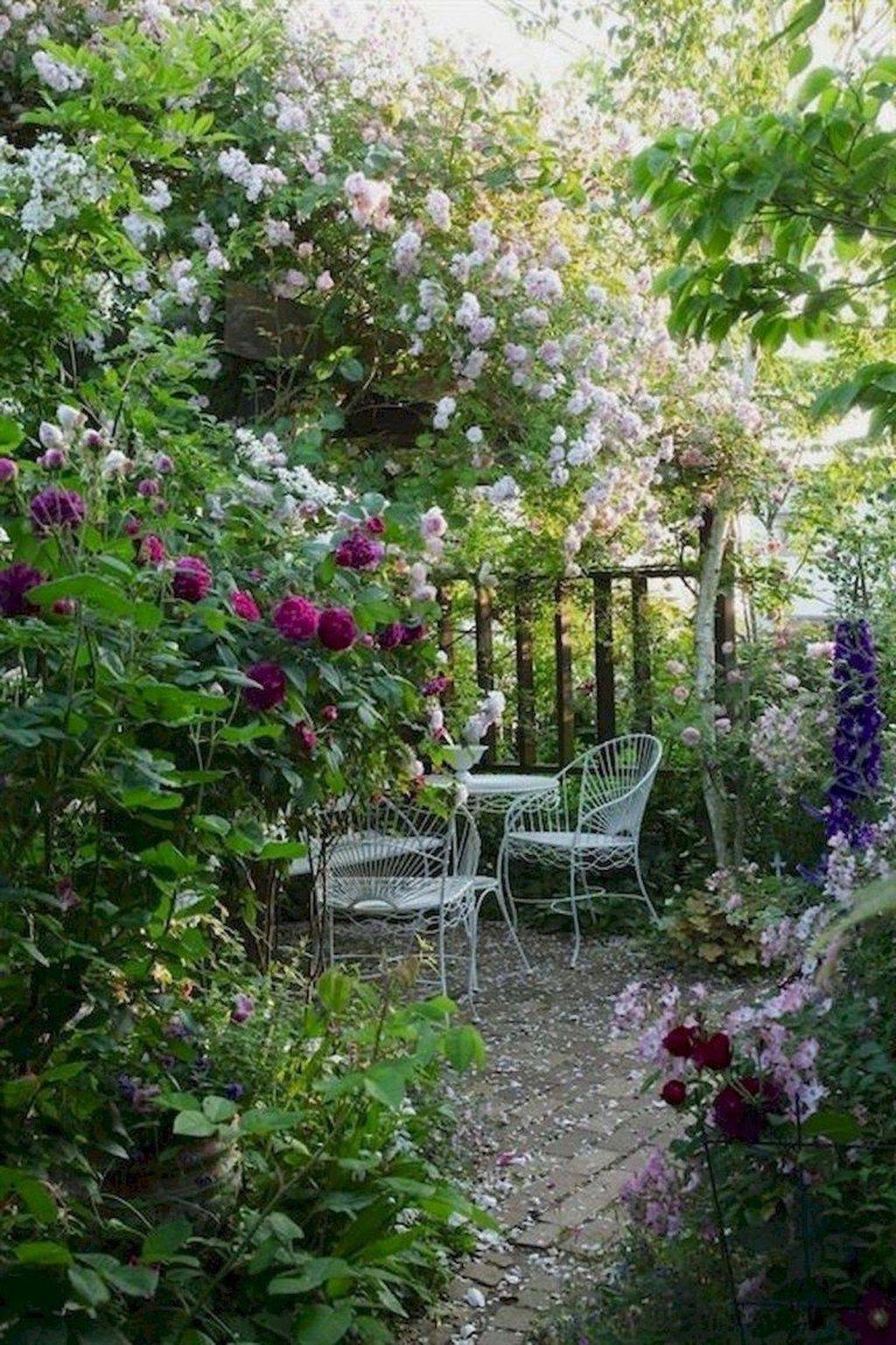 Cozy And Relaxing Country Garden Decoration Ideas You Will Totally Love