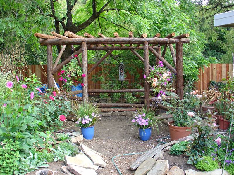 Stunning Rustic Landscape Designs