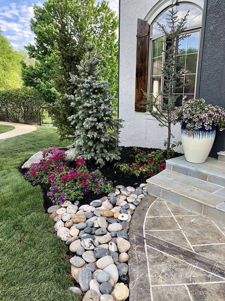 Beautiful Small Rock Garden Landscaping Design Ideas