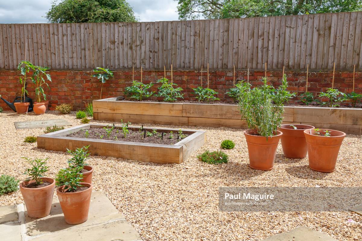 Raised Bed Garden Design Arch Trellises