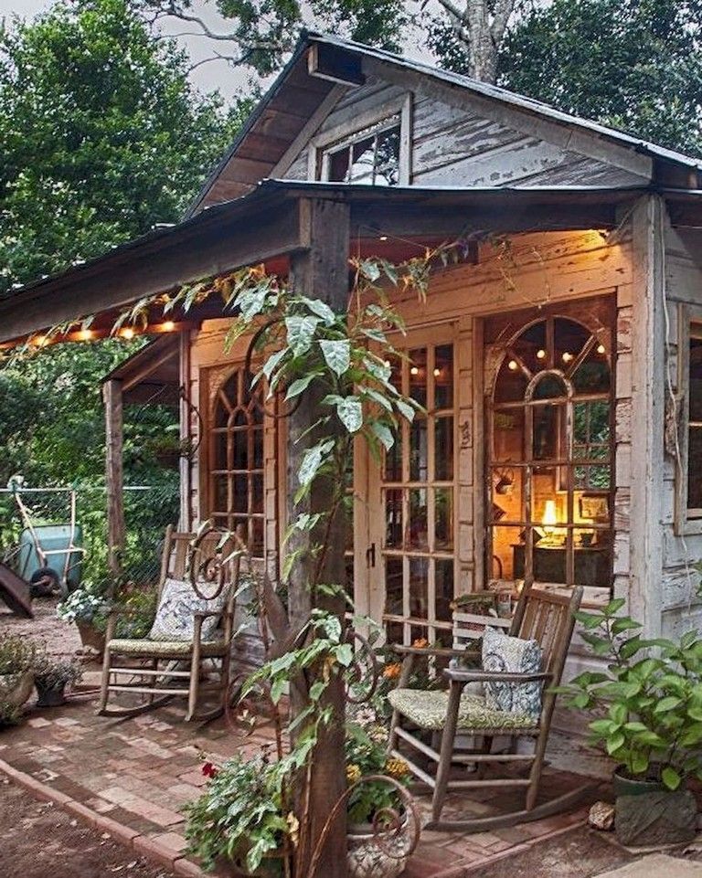 A Dainty Little Storage Space