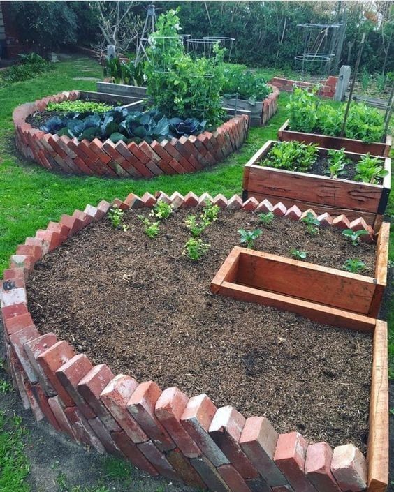 Marvellous Brick Raised Garden Bed Ideas