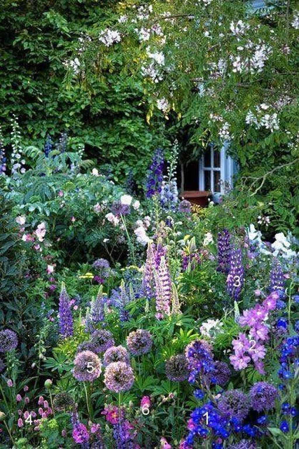 Impressive Stunning Front Yard Cottage Garden Landscaping Ideas