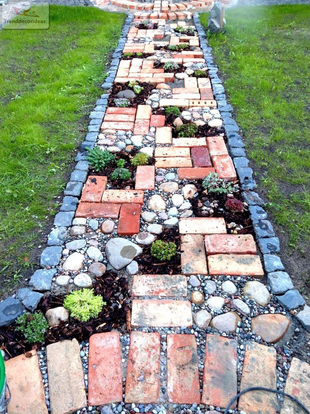 Diy Stone Walkway Design Ideas