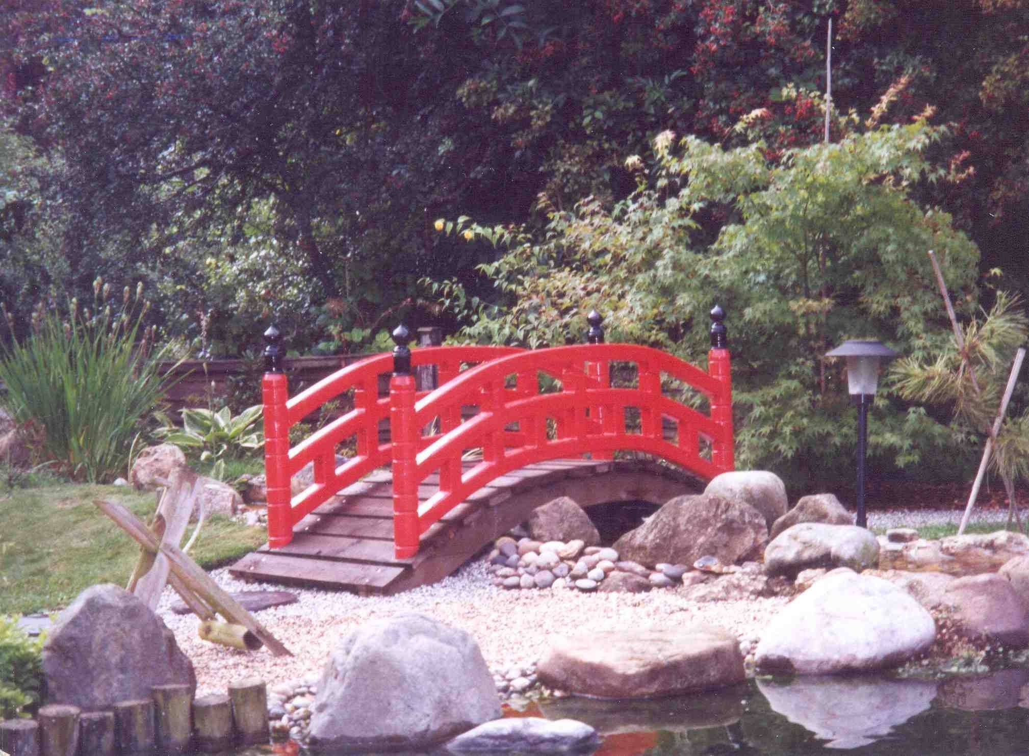 Beautiful Japanese Garden Bridge Designs
