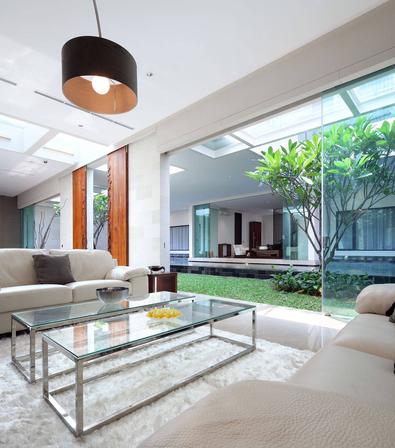 Most Sensational Interior Courtyard Garden Ideas