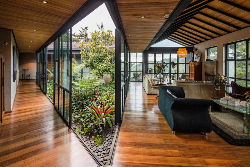 Most Sensational Interior Courtyard Garden Ideas