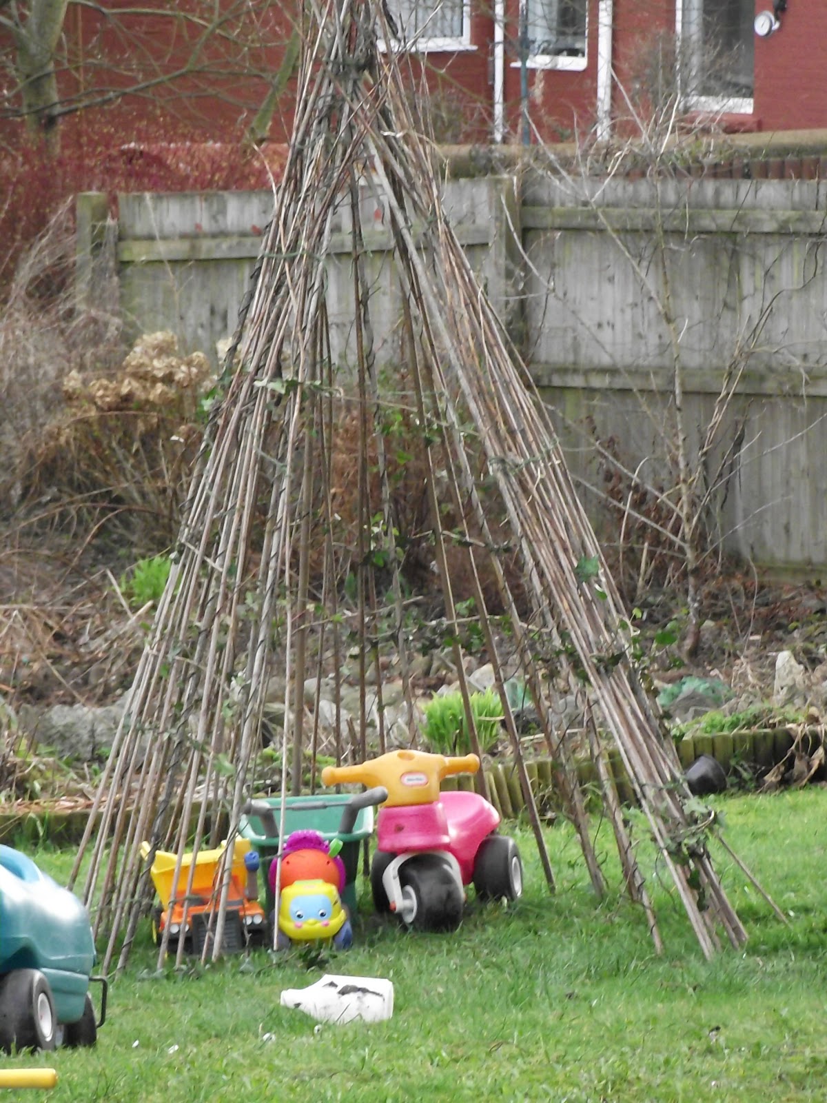 Garden Tipi