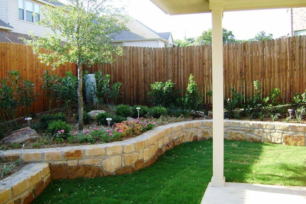 Texas Style Front Yard Landscaping