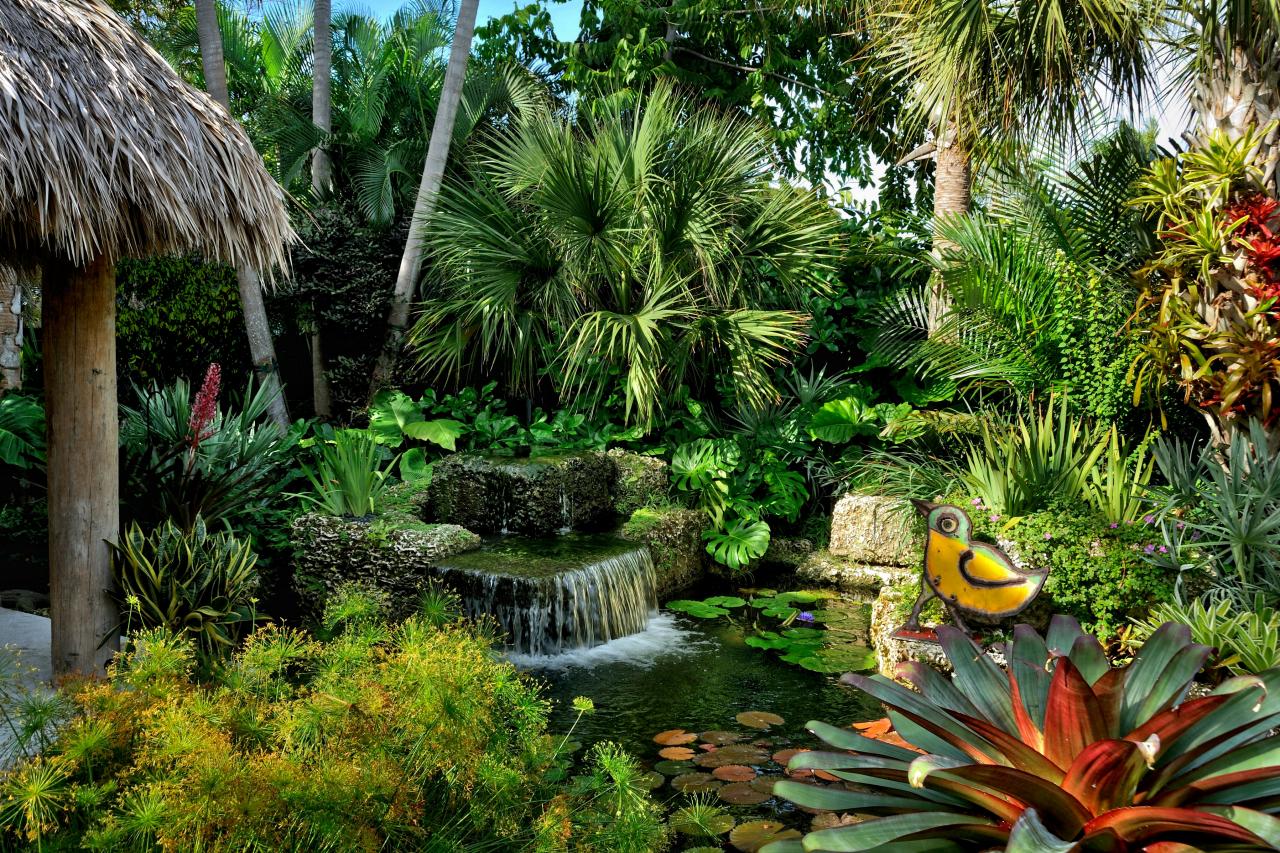 Tropical Flower Garden Design Ideas