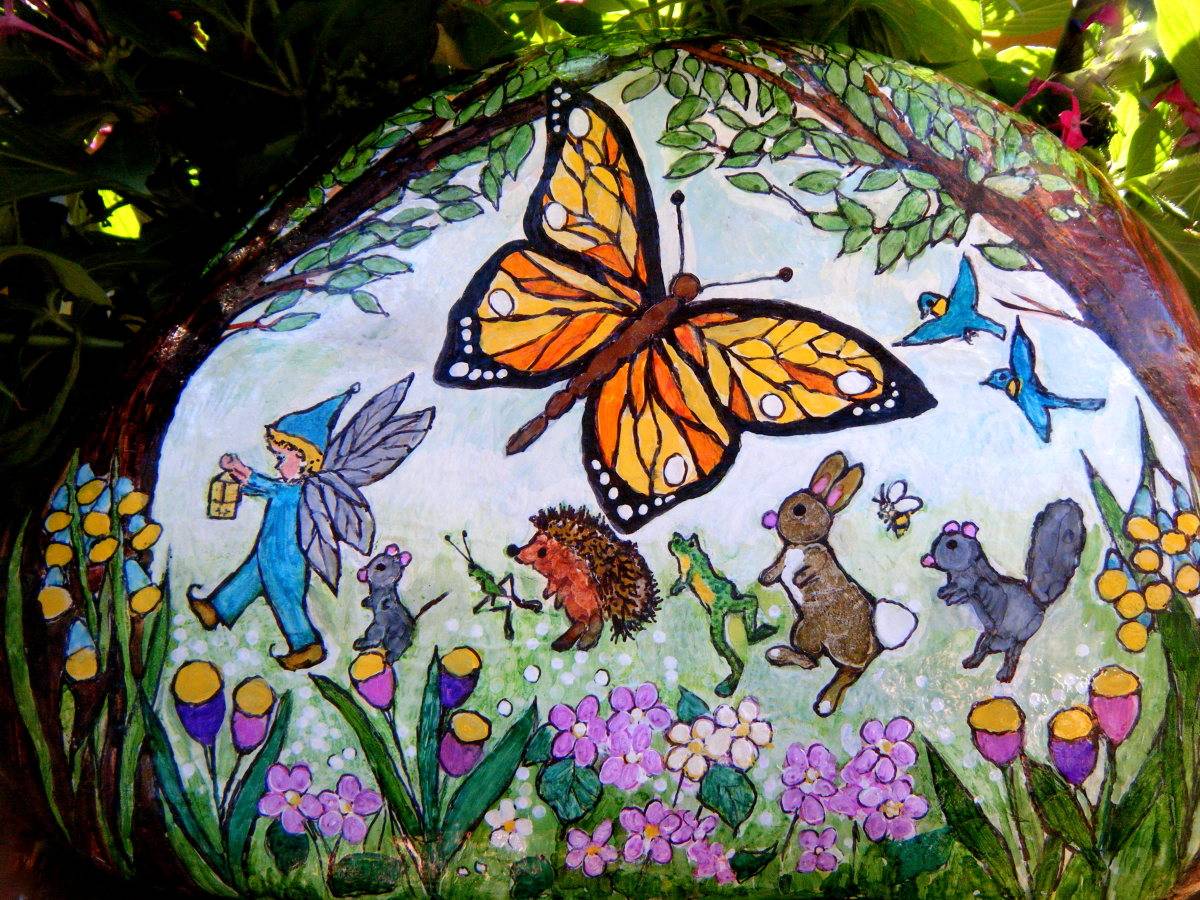 Saraniyas Garden Fairyland Enchanted Forest Book