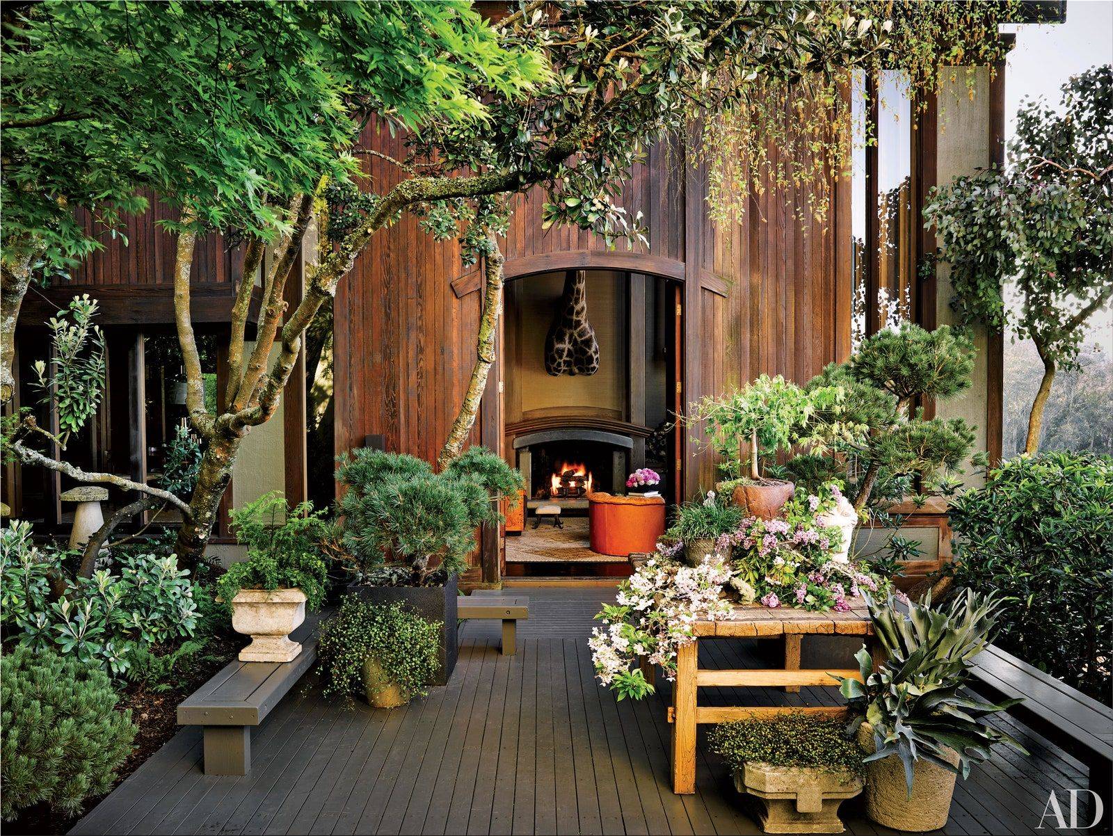 Elegant Front Yard Courtyard Courtyard Gardens Design