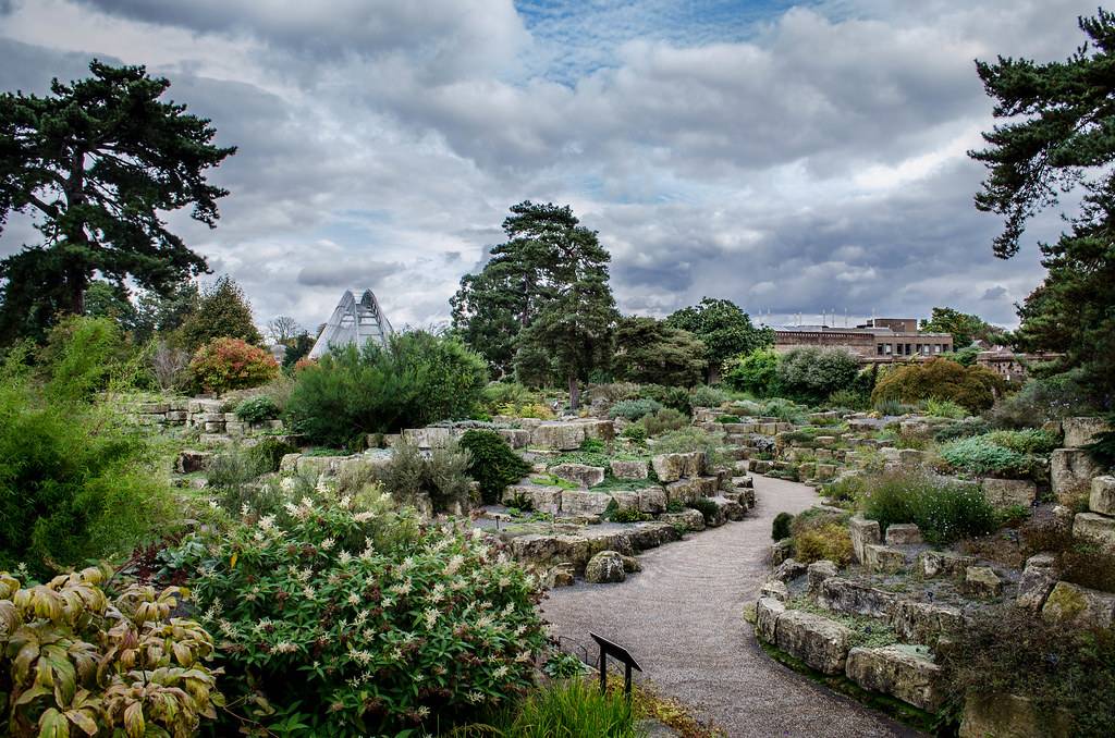 Kew Botanical Gardens London Youtube