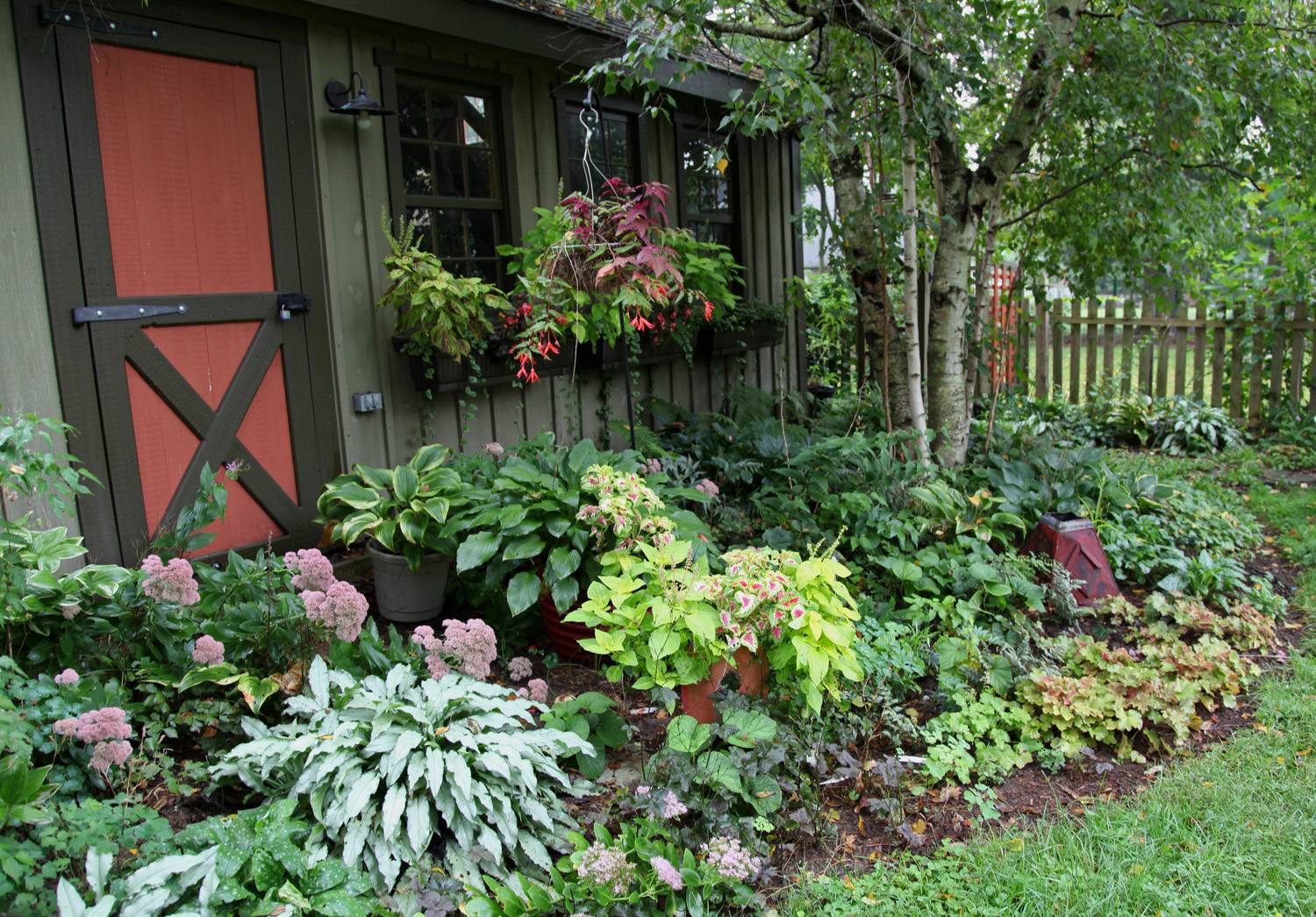 South Small Backyard Gardens