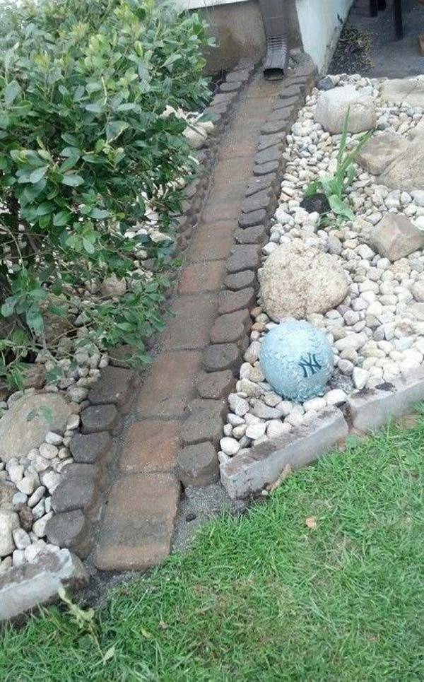 Useful Downspout Landscaping Ideas Bhd Inspiration