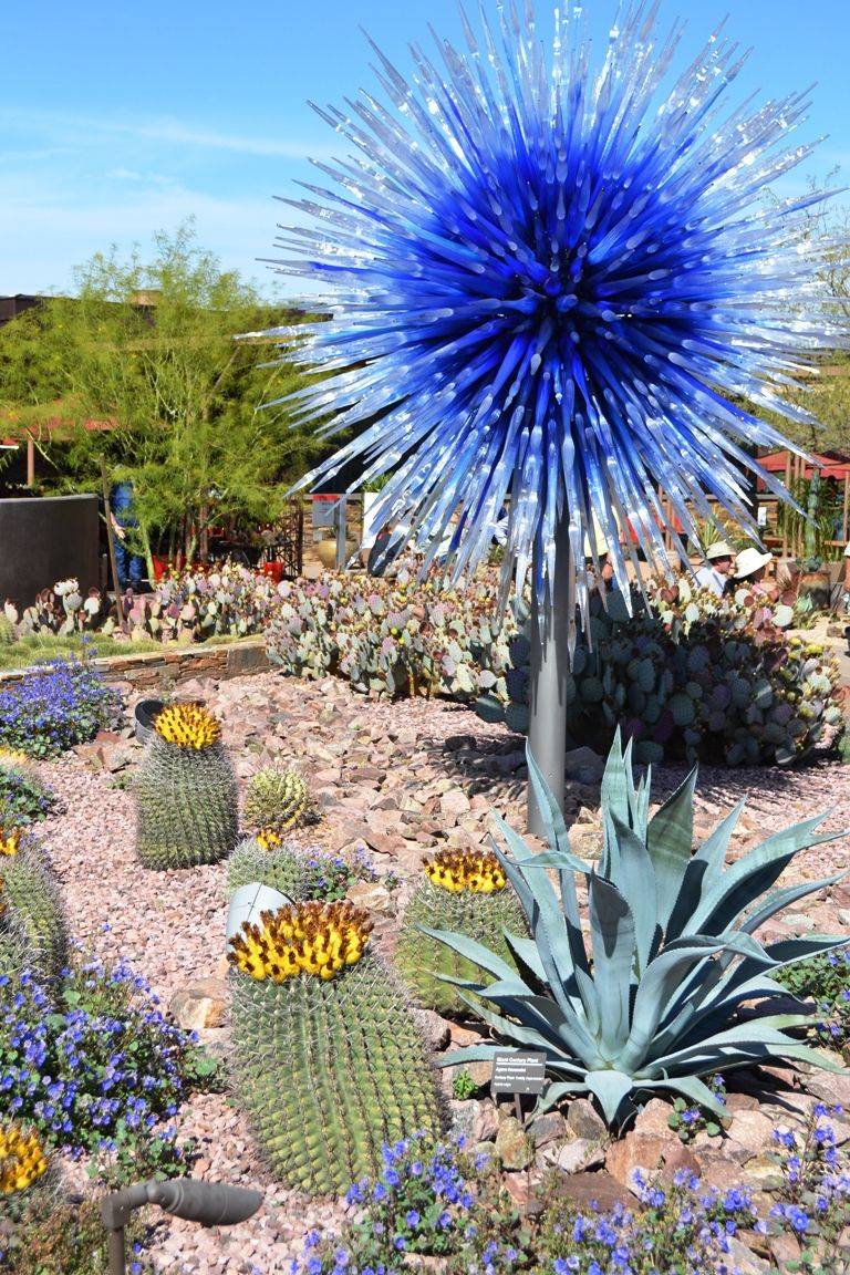 Chihuly Glass Sculptures