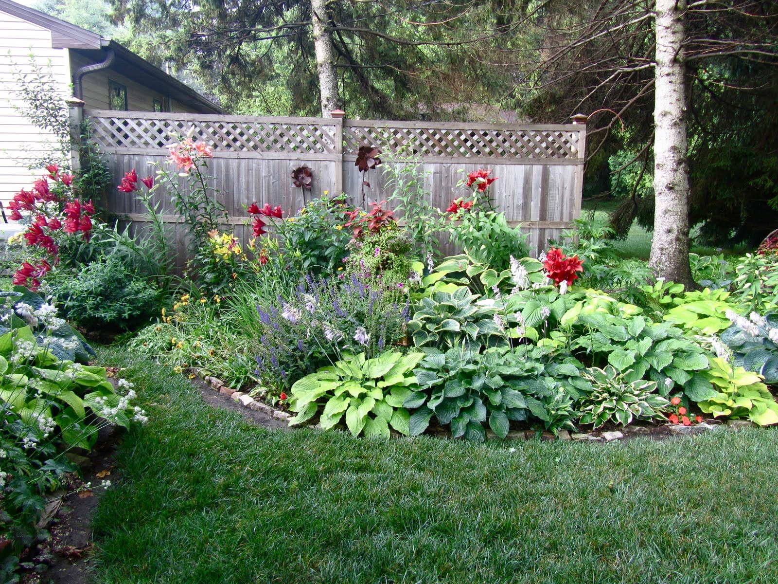 Front Yard Landscaping Design