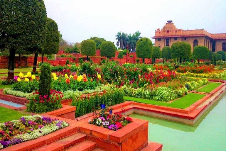 Gardens Of The Rashtrapati Bhavan Garden Mughal Gardening Table Ideas