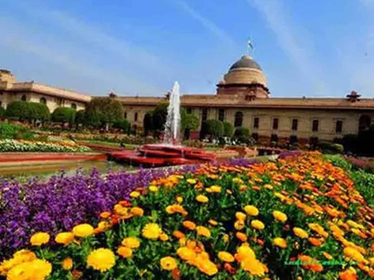 Famous Mughal Gardens