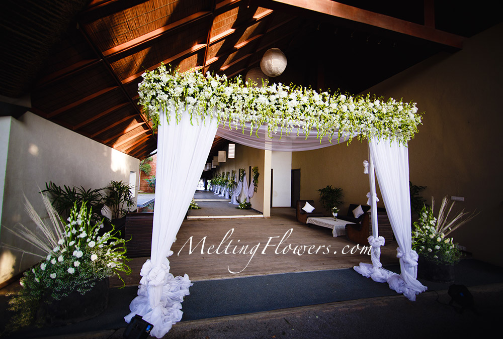 Wedding Entrance Gate Decor