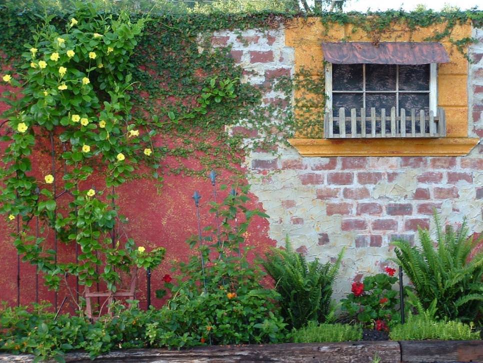 Courtyard Gardens Design