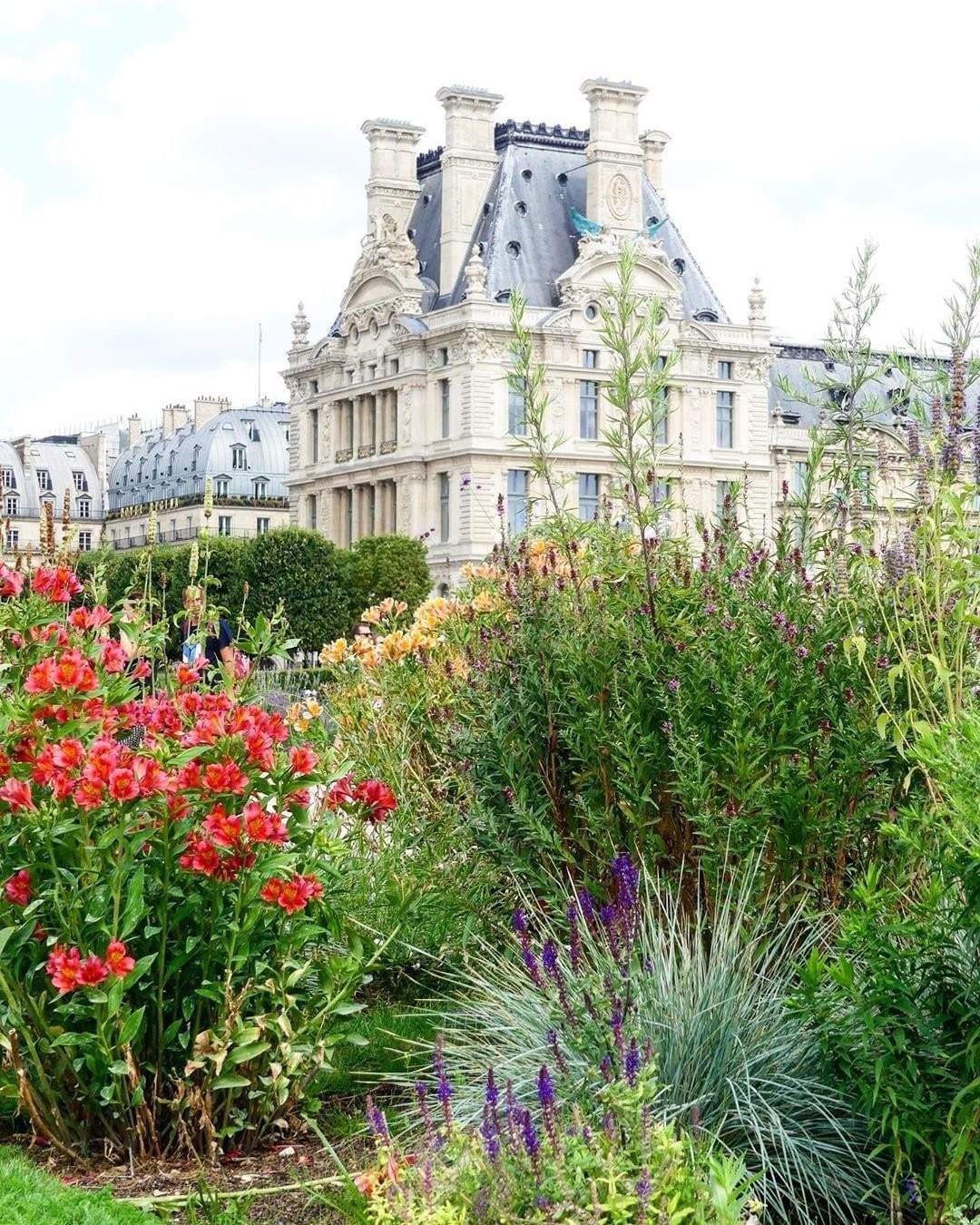 Beautiful French Garden Designs