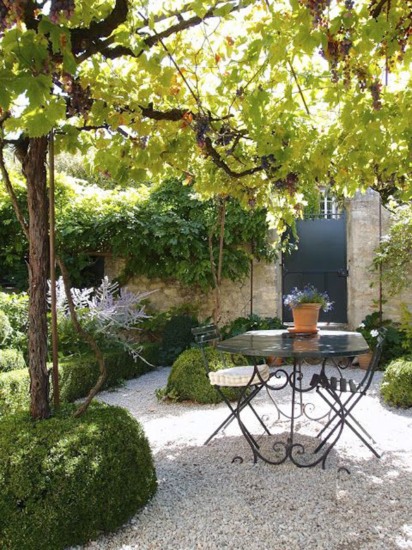 French Gardens Best Frenchstyle Garden Designs