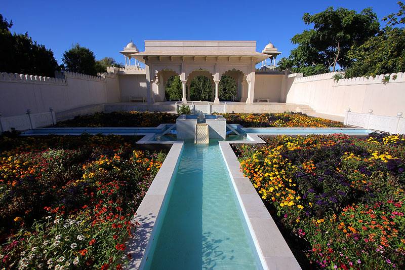 Roman Garden Design Ideas