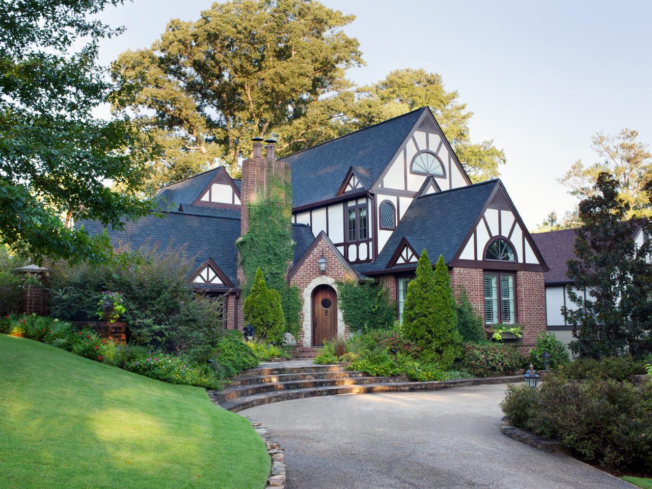 Gardeners Cottage English Gardens Estate English Tudor Style House