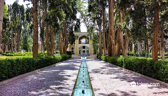 Persian Gardens Ayanahouse