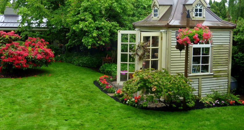 Large Backyard Landscaping Ideas