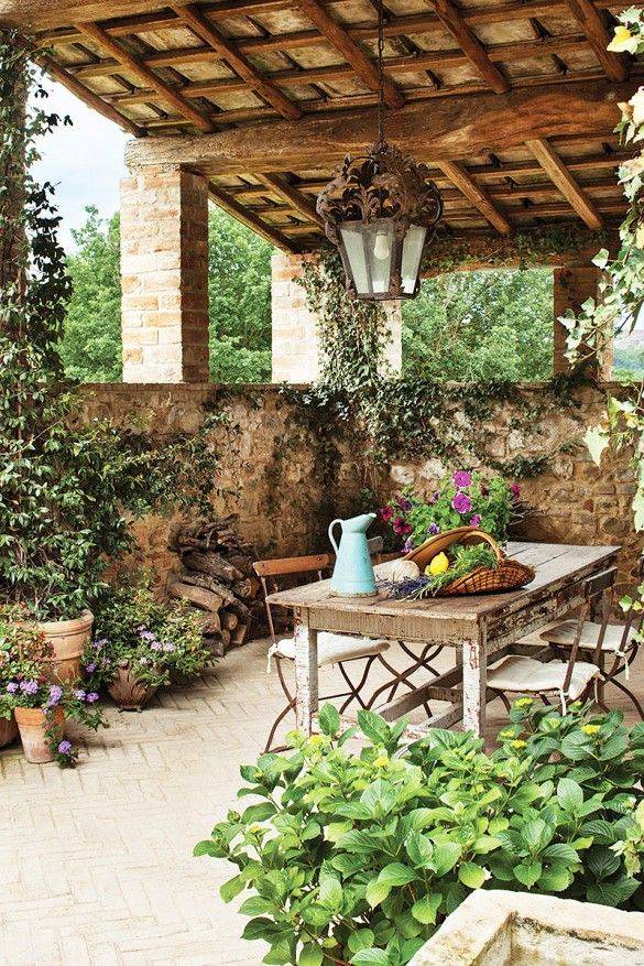 Backyard Tuscan Garden