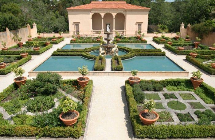 Romantic Renaissance Garden Formal Planting