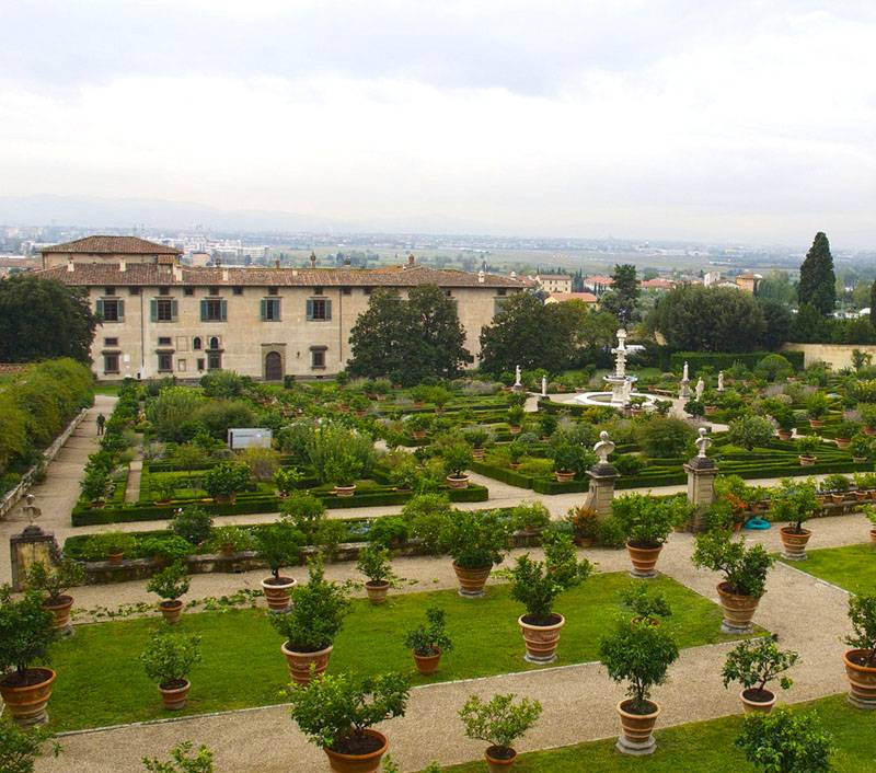 Renaissance Gardens