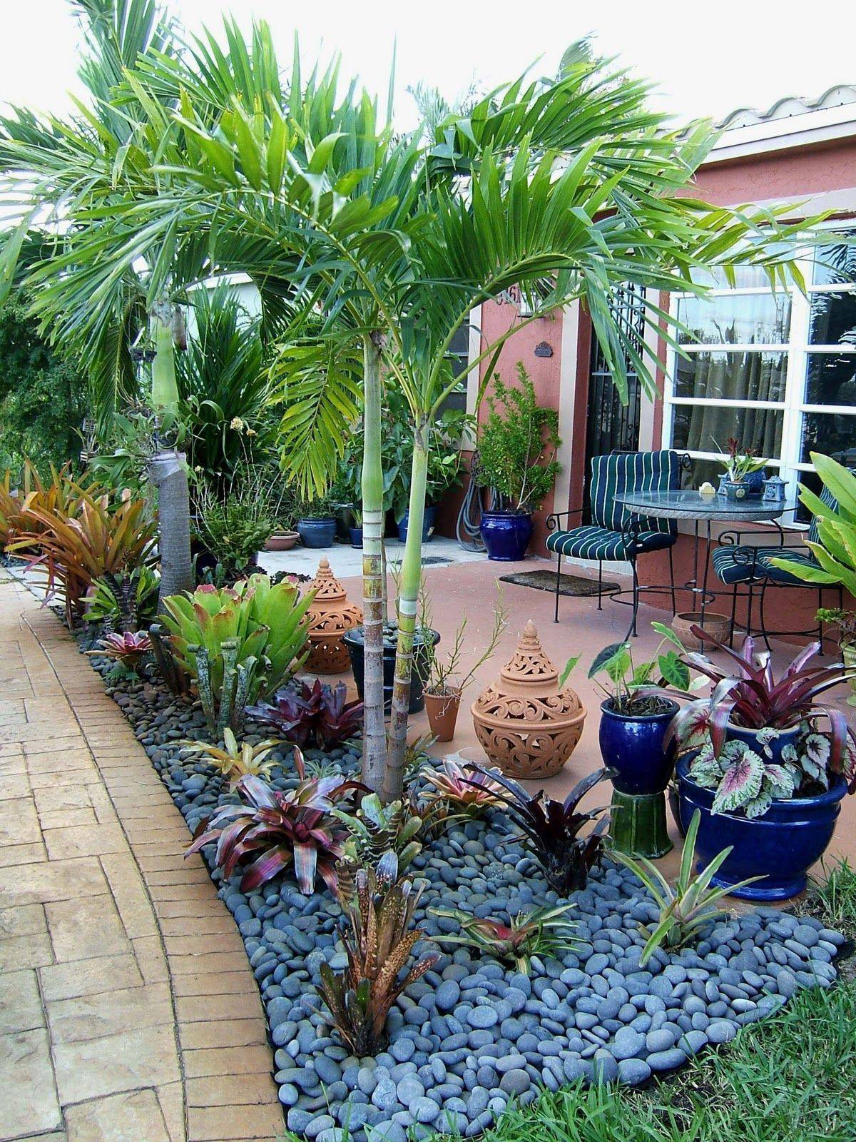 Amazing And Beautiful Tropical Garden Ideas