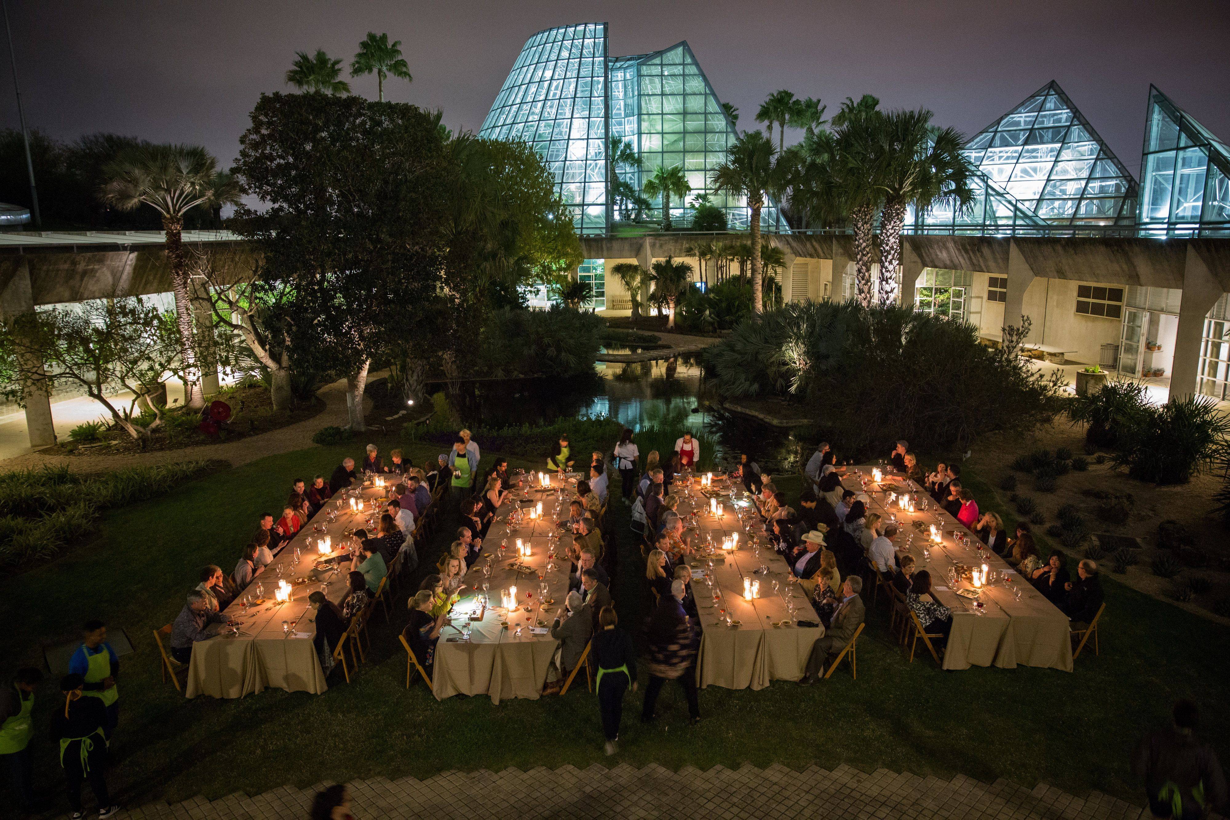 Cool Unique Wedding Venue Design Ideas