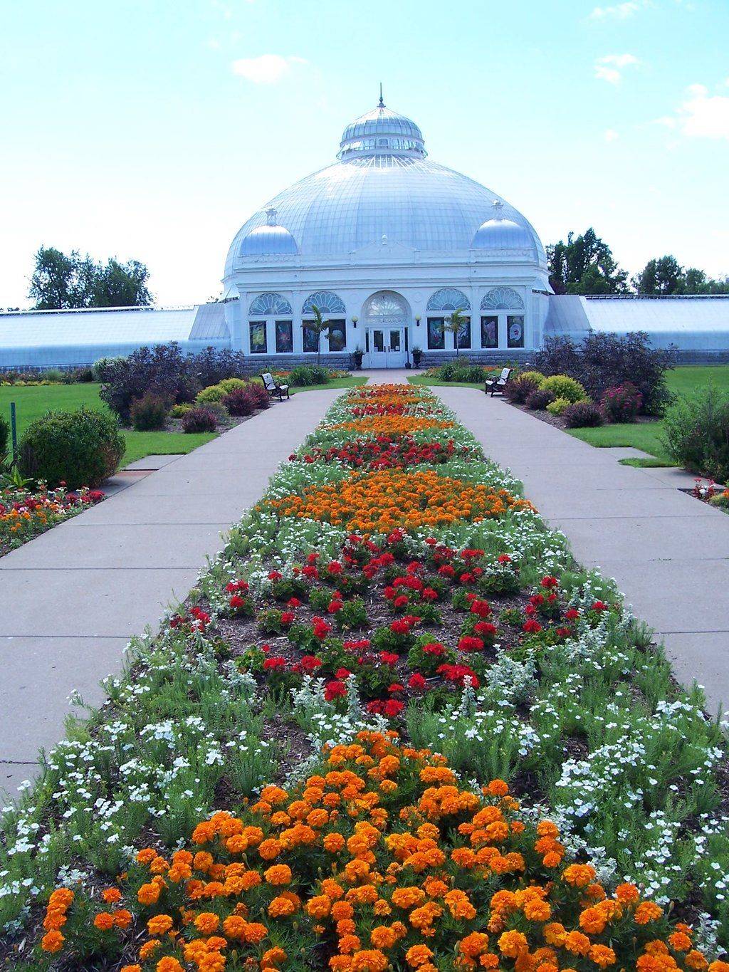 Buffalo And Erie County Botanical Gardens