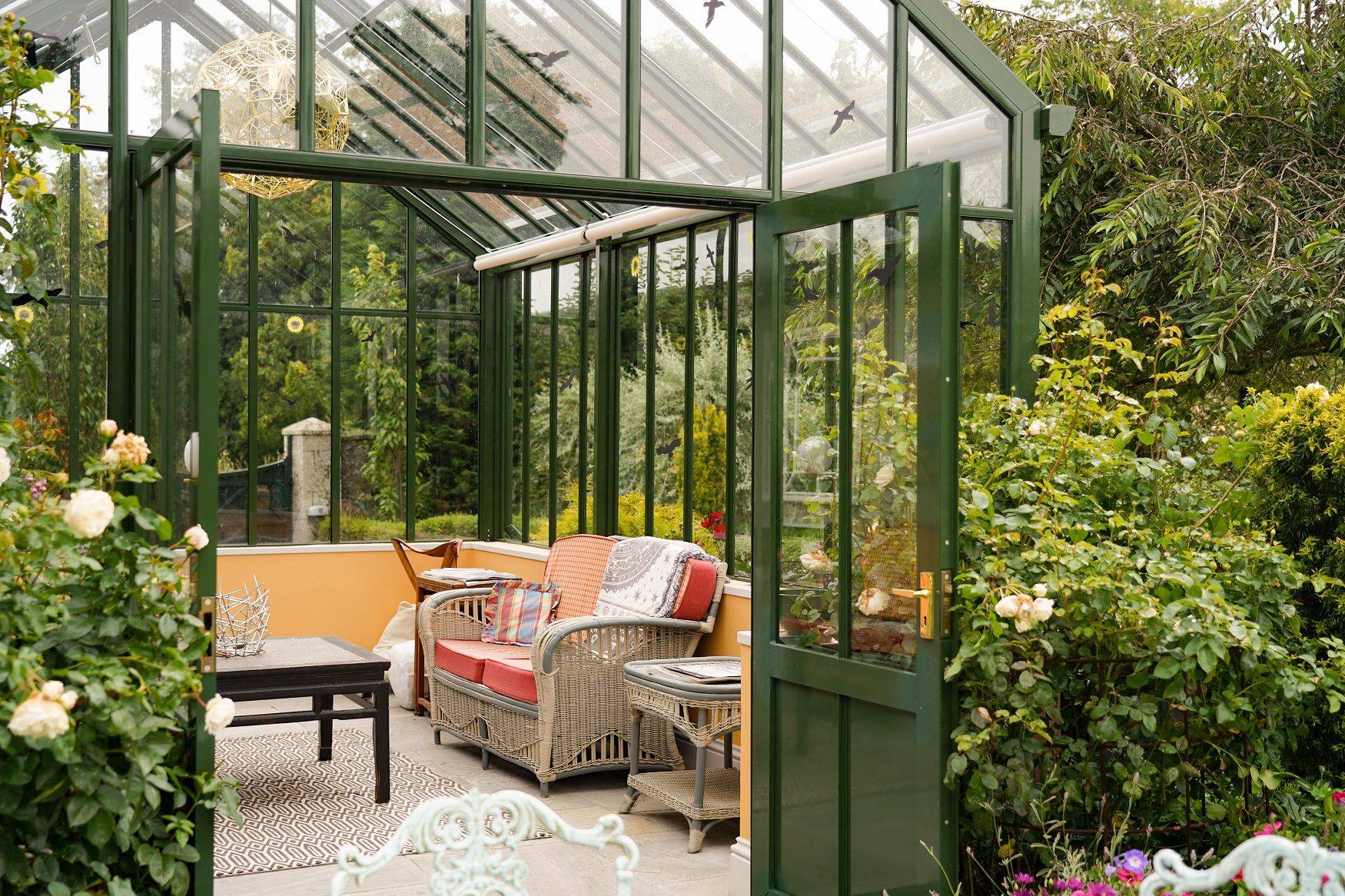 Wonderful Backyard Greenhouse Ideas